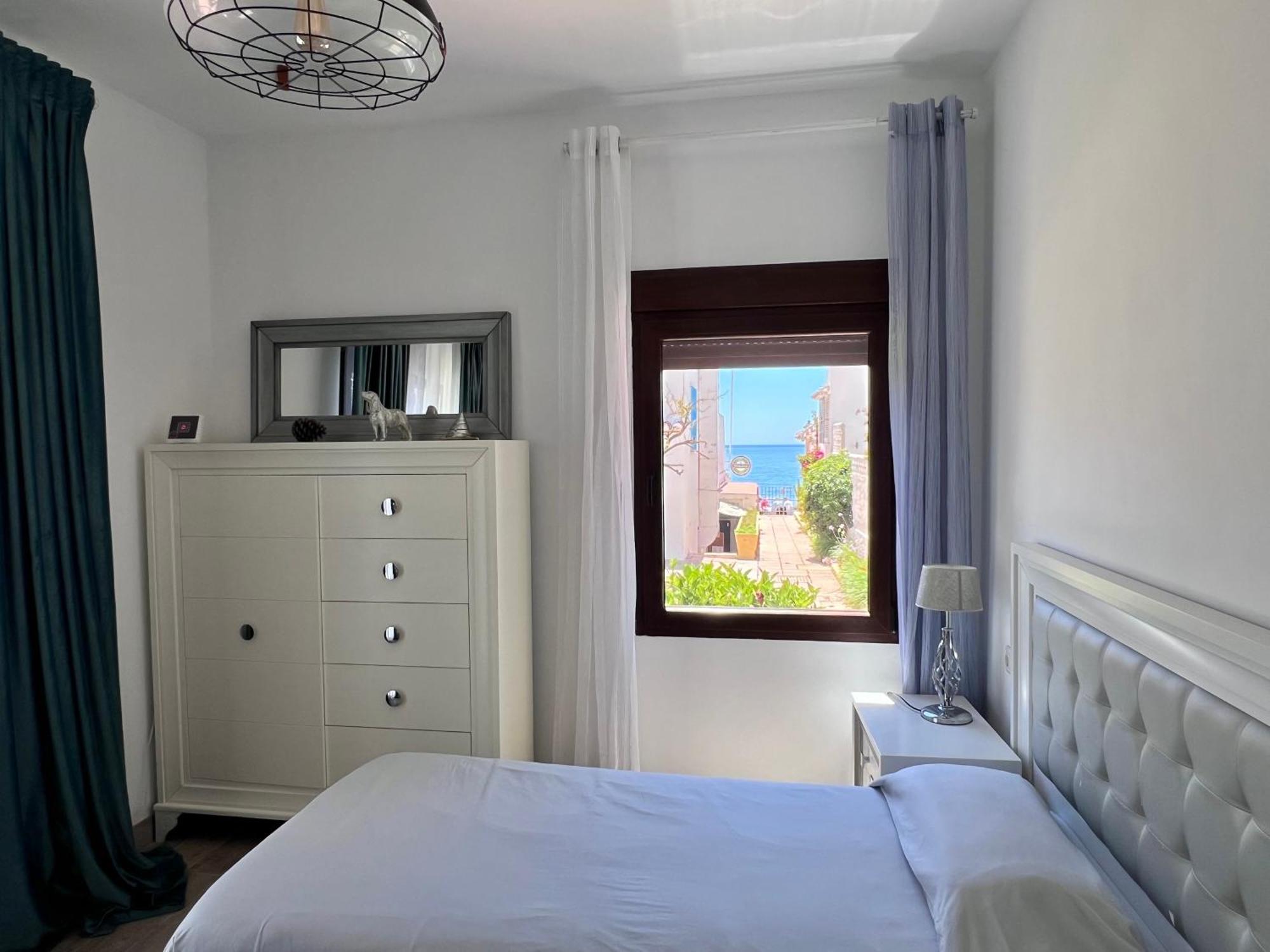Pirata Bungalow Sea Front เอสเตโปนา ภายนอก รูปภาพ
